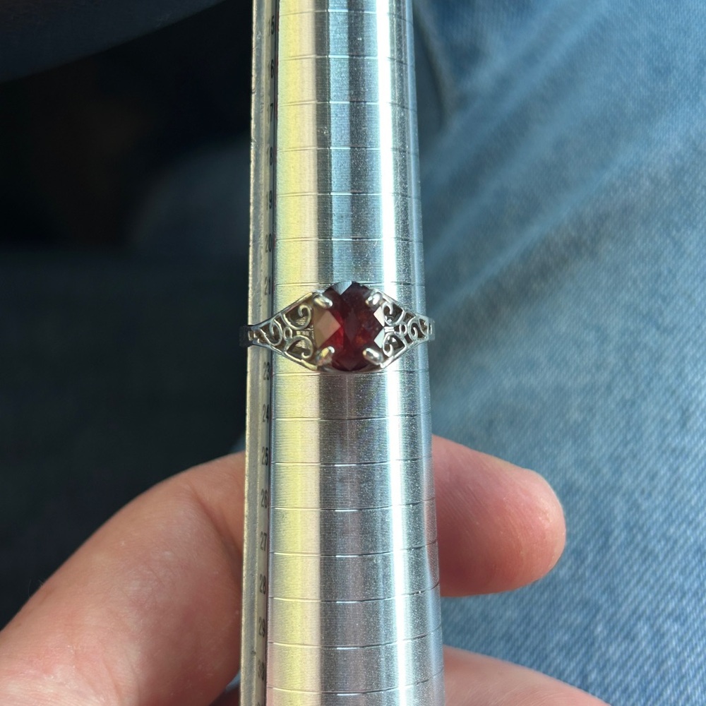Vintage Sterling Silver 925 Garnet Ring- Filigree